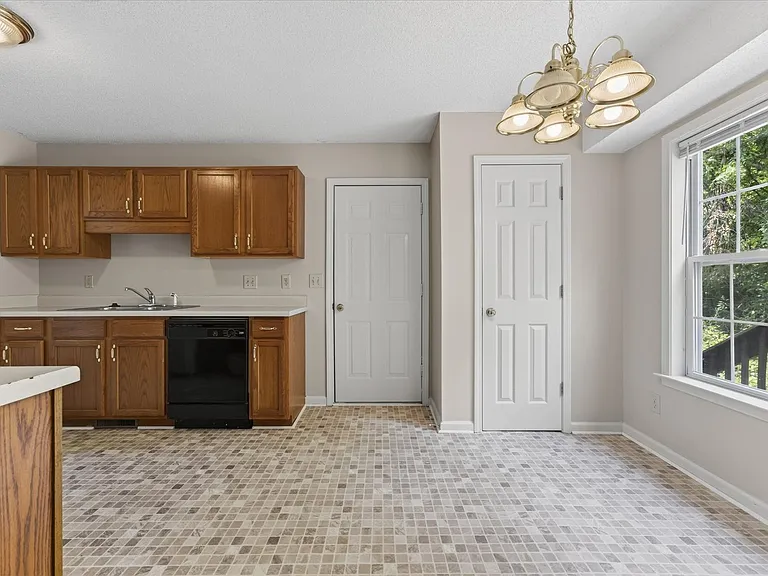 3171 Buckhorn Ct — Photo 15