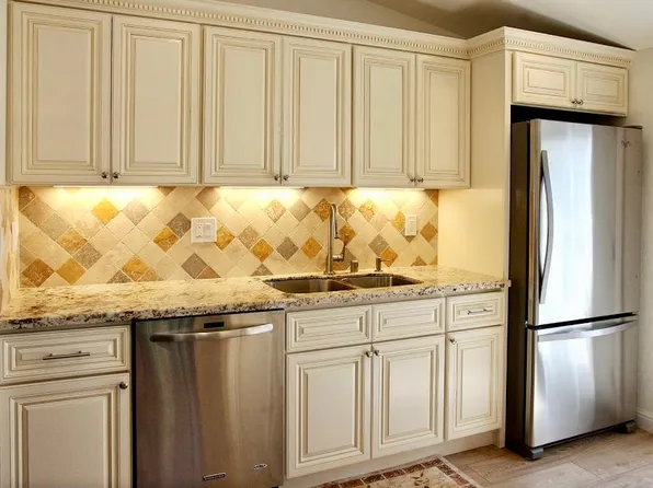 18831 Loree Ave, Cupertino, CA 95014