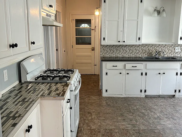 317 Odell Ave #1 — Photo 9