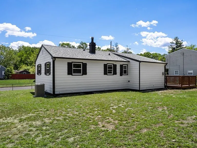 7 Coville Dr — Photo 21
