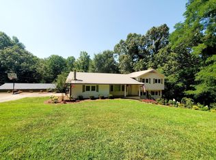192 Summit St, Cornelia, GA 30531