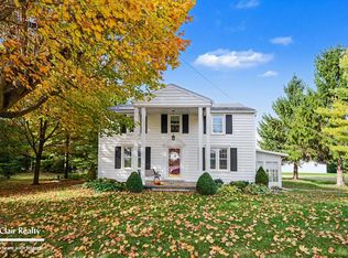 3294 Allington Rd, China, MI 48054