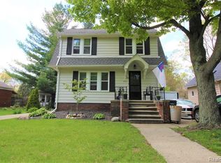 403 Laprairie St, Ferndale, MI 48220
