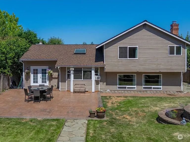 9517 S 204th Pl — Photo 10
