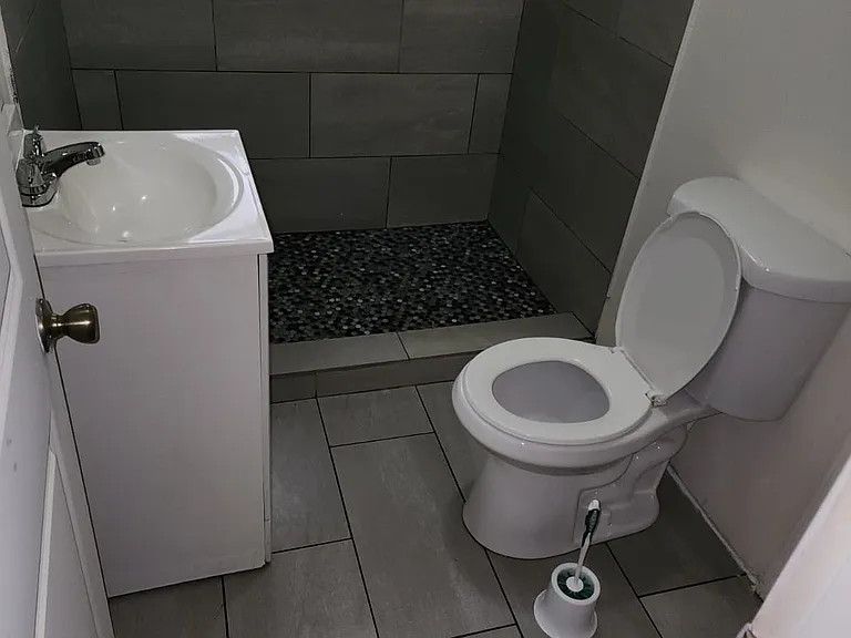 1221 N Palo Alto Ave — Photo 10