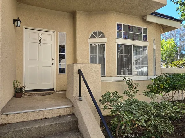 2300 Maple Ave APT 228, Torrance, CA 90503