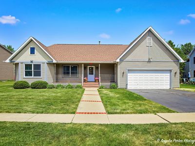 230 Redwing Dr, Woodstock, IL, 60098
