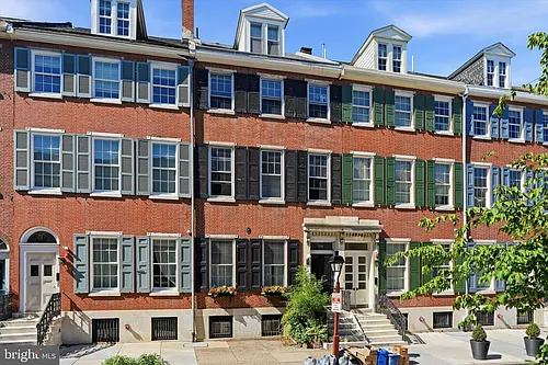 715 Pine St #2 Photo 1