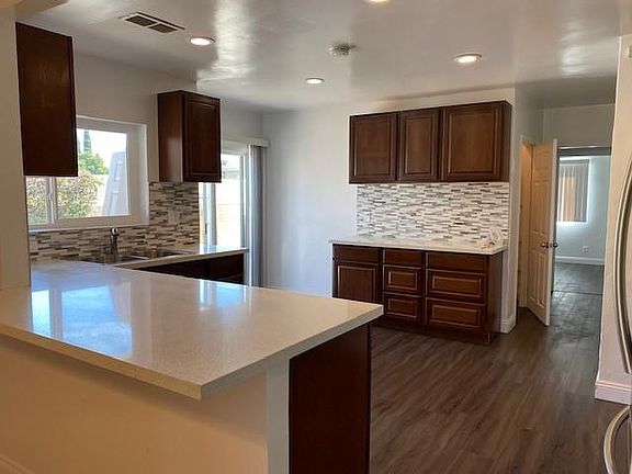 2nd image of 4771 68th St
