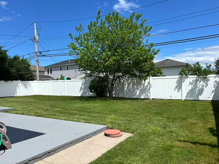 18 Barbara Dr — Photo 4