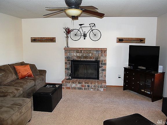 5th image of 9609 NE 104th Ave