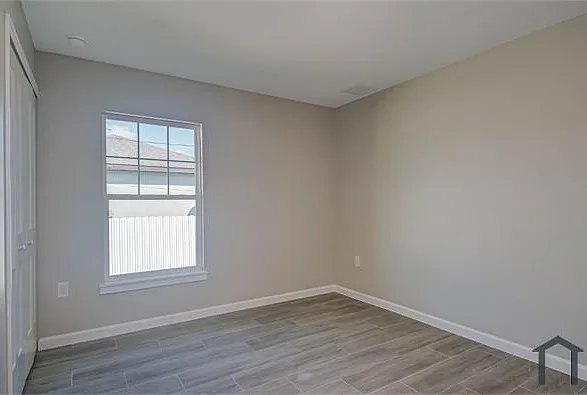 4358 NW 34th Ave — Photo 16