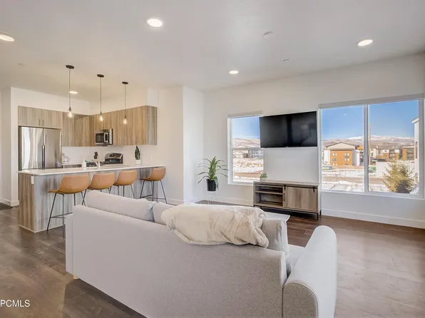 6495 Serviceberry Dr #B205, Park City, UT 84098