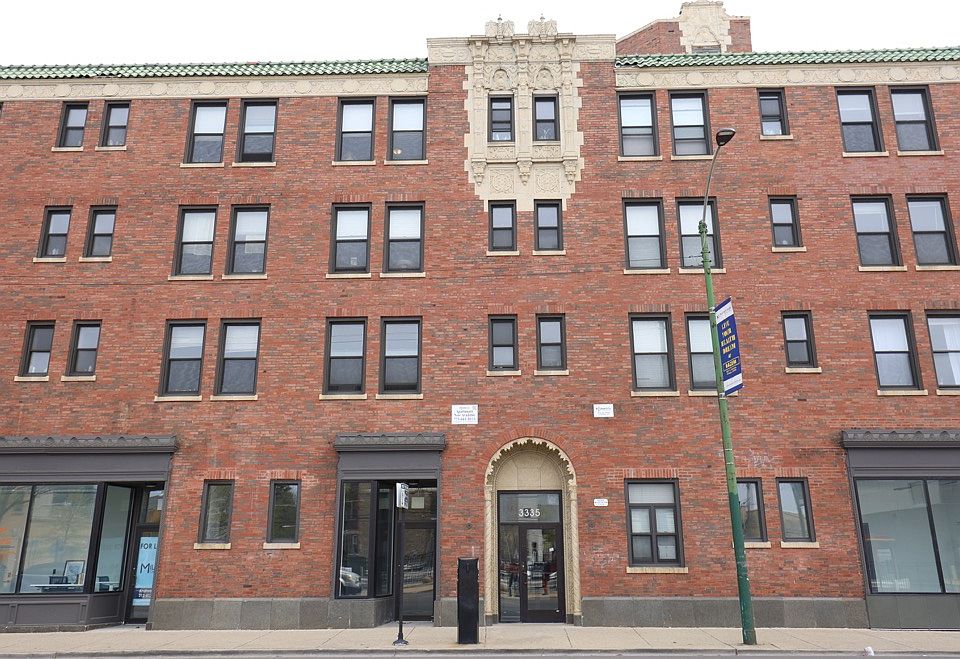 1st image of 3335 W Diversey Ave #833