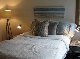 13 Hewlett Rd, Red Hook, NY 12571