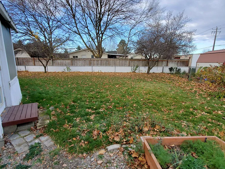 Side yard