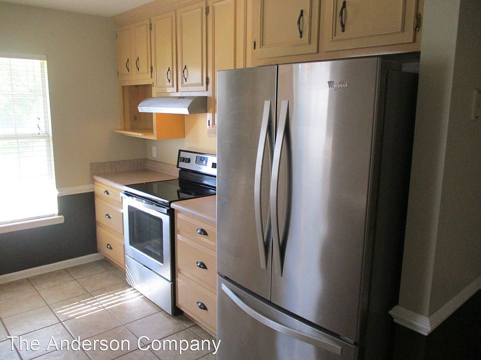 1st image of 107 White Pine Ln