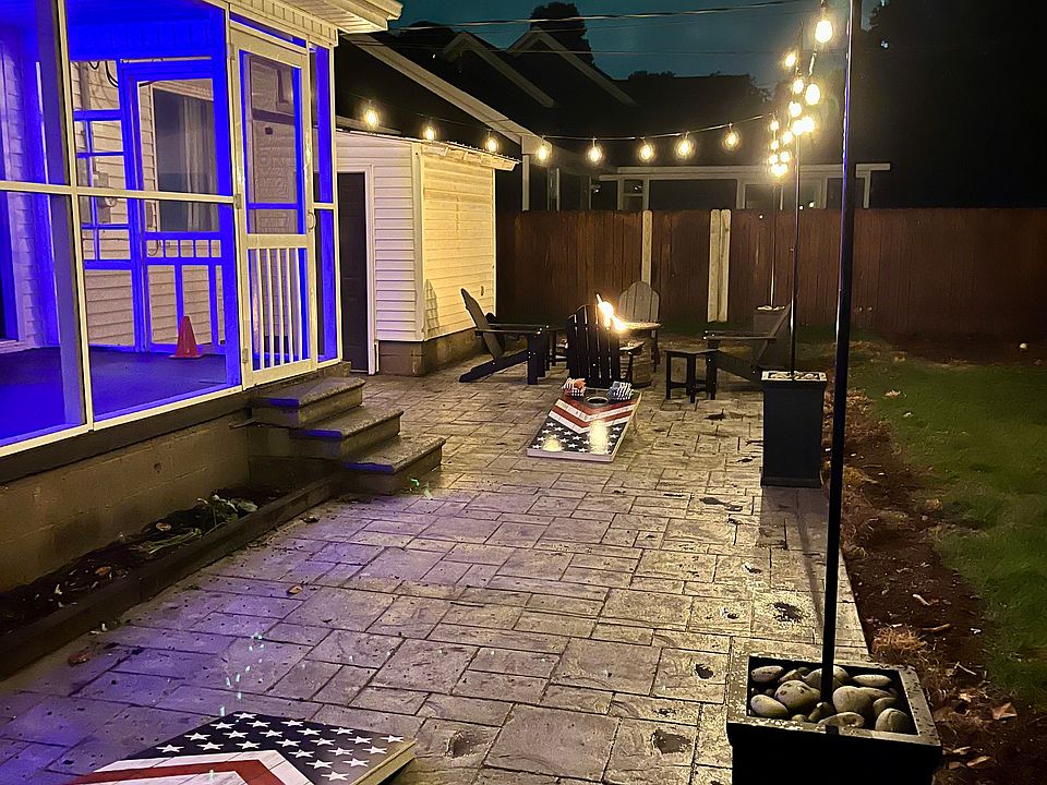 1st image of 2023 Stanford Dr SW
