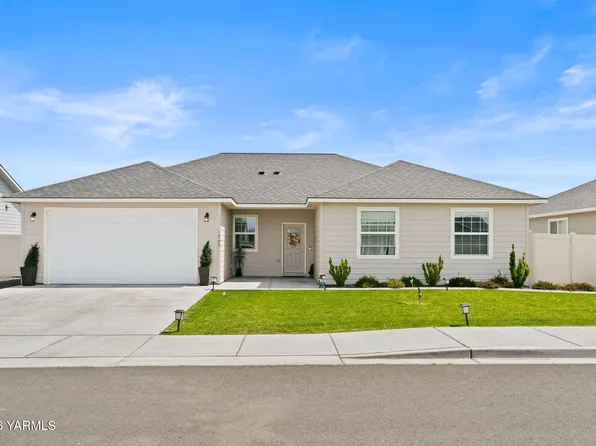 1909 S 61st Ave, Yakima, WA 98903