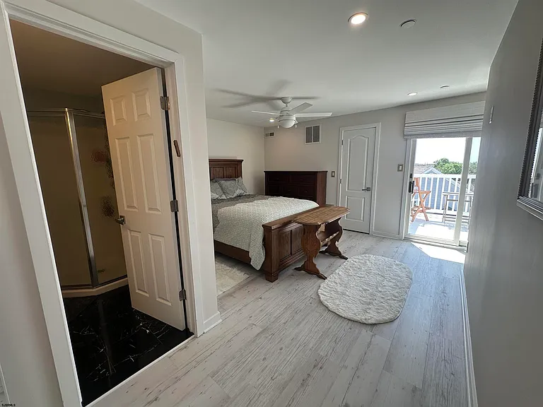 2204 East Dr #2204 — Photo 29