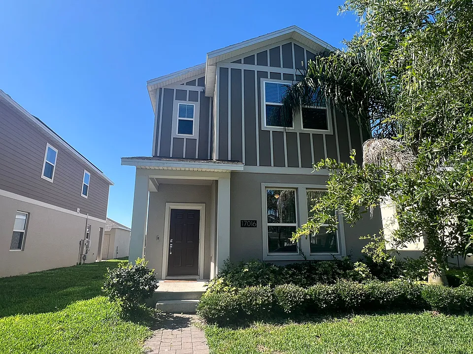 17016 Quicksilver Ave