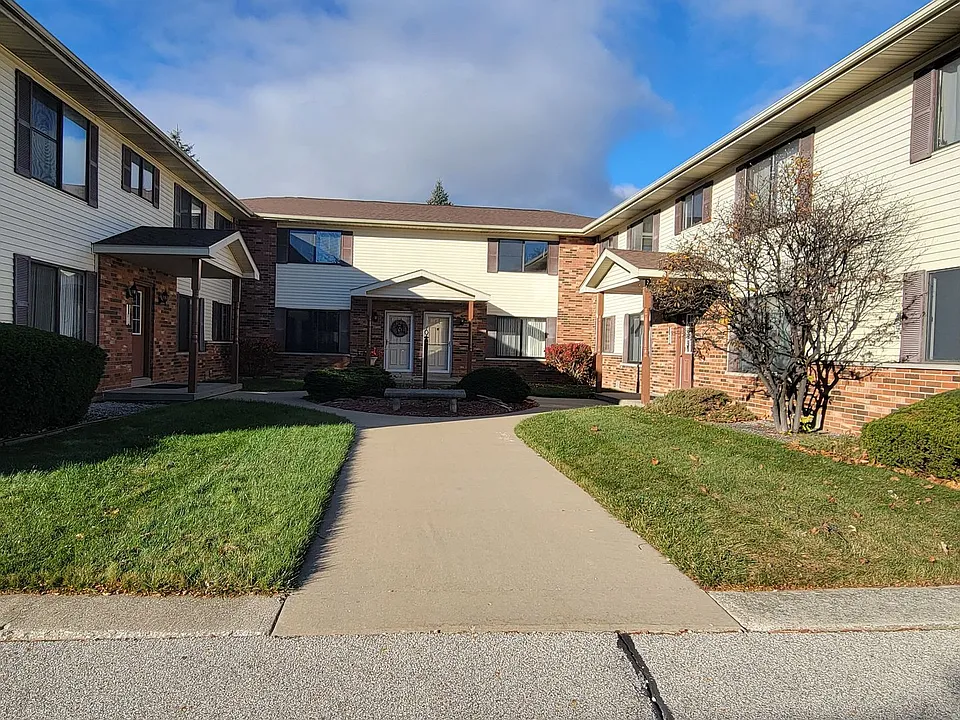6245 Normandy Dr #10