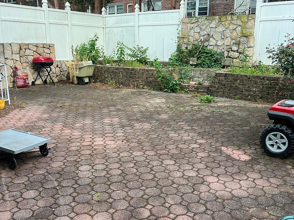 1st image of 144-54 27th Ave #1