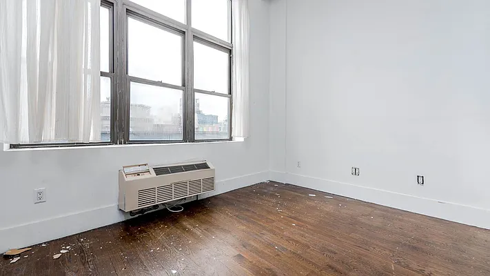 Rented by Nooklyn NYC LLC | media 17