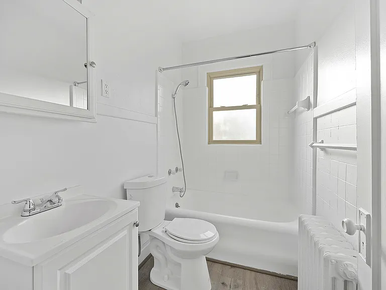 4132 Taylor St — Photo 7