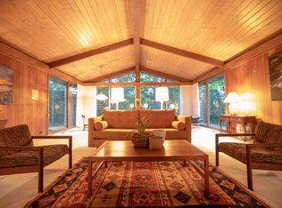 N67W31181 Club Cir W, Hartland, WI 53029