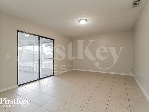 4th image of 2941 Gimlet Dr