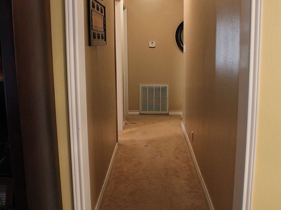 hallway leading to bedrooms