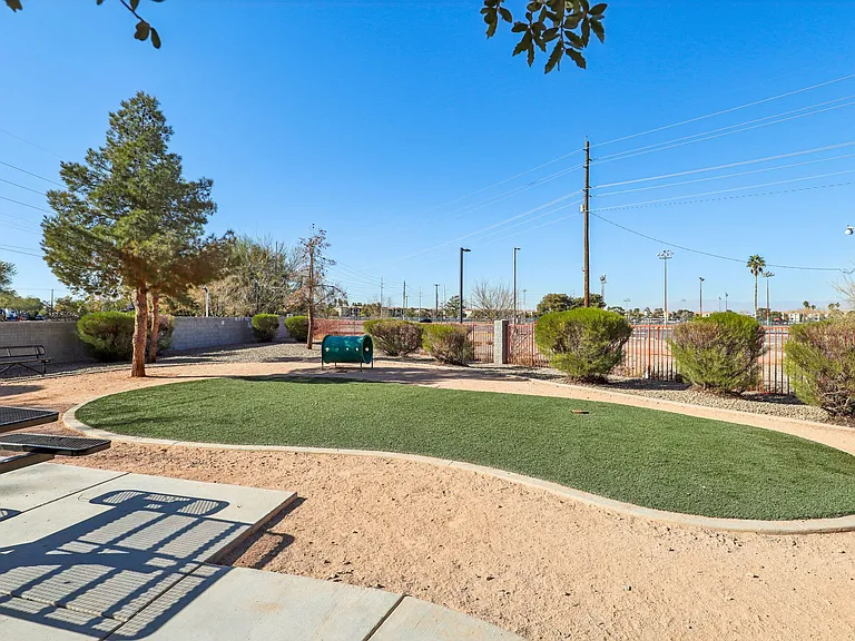 Tesoro Ranch — Photo 25