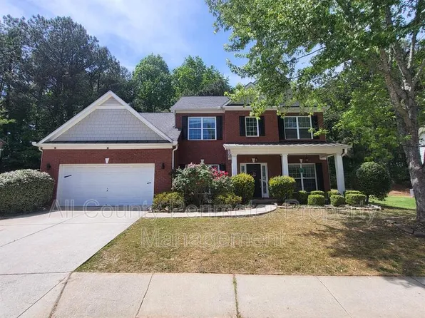 380 Simonton Crest Dr, Lawrenceville, GA 30045