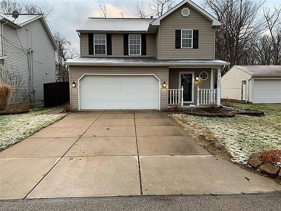 2nd image of 4852 Lakeview Dr