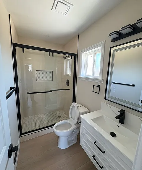 4045 W 166th St #1 — Photo 8