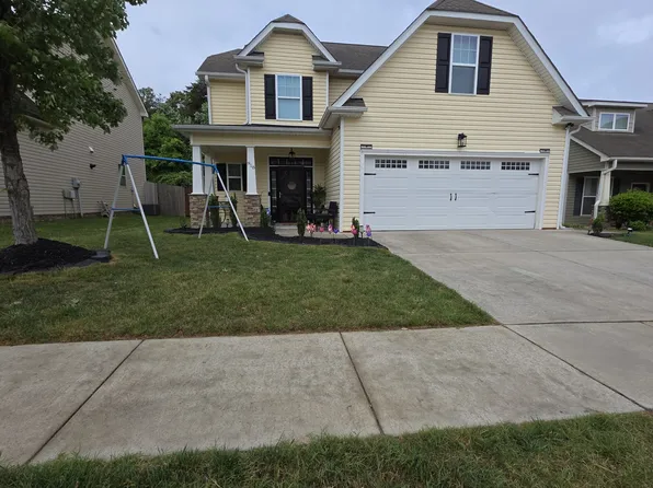 918 Palm Ct, Mebane, NC 27302