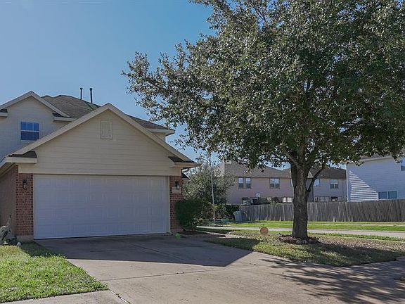 2nd image of 2742 Grahamwood Ln