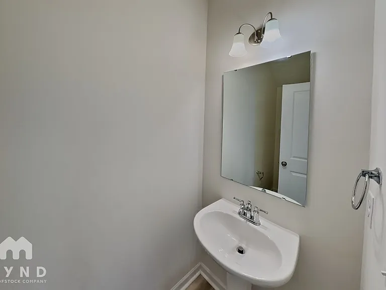 7123 Bentz St — Photo 17
