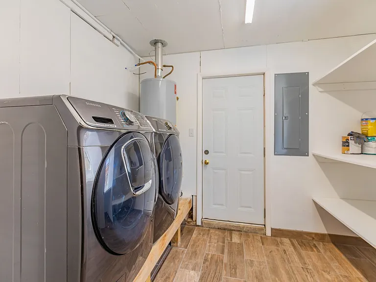 1740 Van Ct — Photo 31