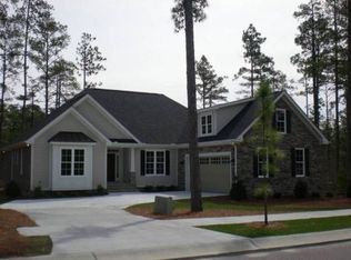 101 Bracke Fern Ln, Southern Pines, NC 28387