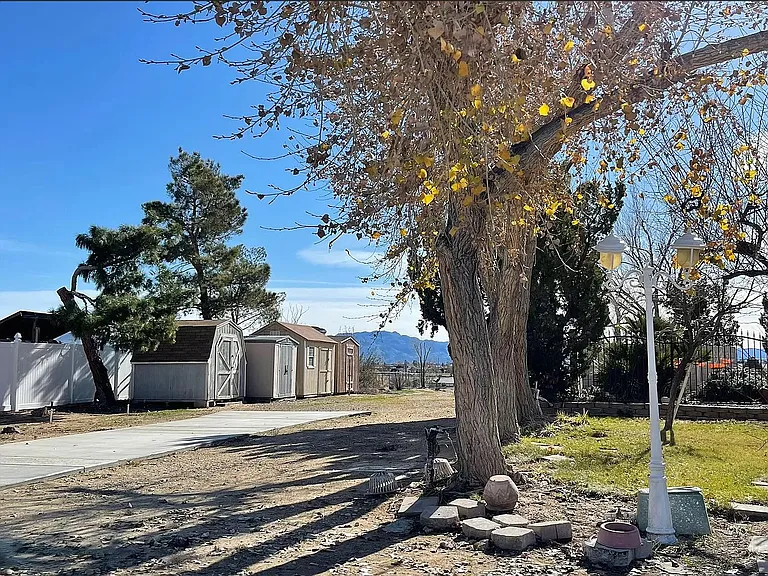 18165 Eucalyptus St #D — Photo 13