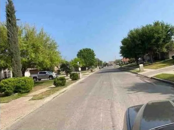 1662 Rio Dr, Eagle Pass, TX 78852