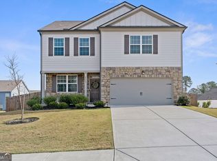 4400 Merrigold Way, Fairburn, GA 30213