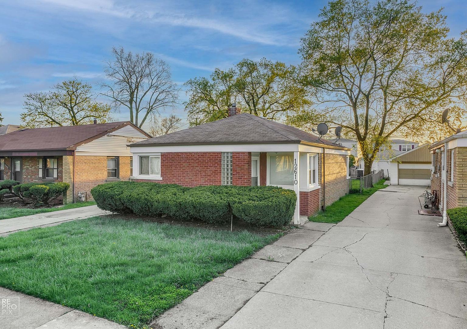 12610 S St, Calumet Park, IL 60827 Zillow