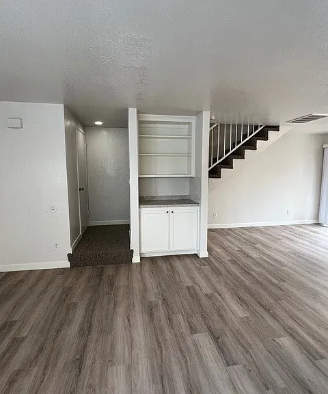 2460 Ocean St #C — Photo 8