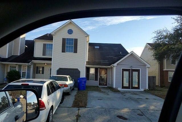 1st image of 243 Wexford Dr W