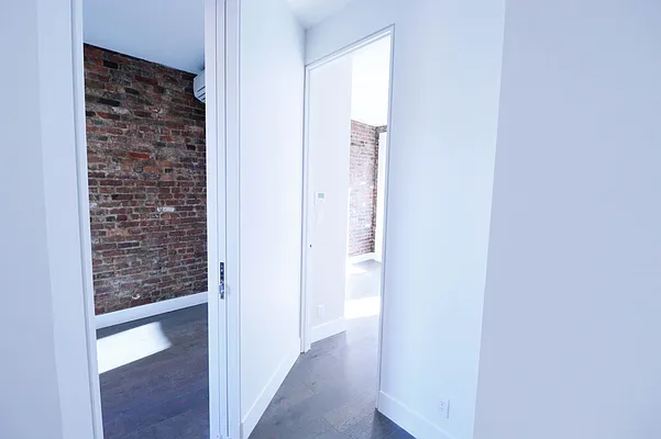 Rented by Besen Partners, LLC | media 30