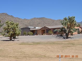 11078 S Alvis Rd, Yucca, AZ 86438