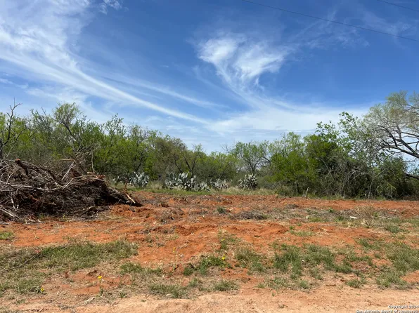 3415 County Road/Bennett Avenue LOT 1-4, Pearsall, TX 78061